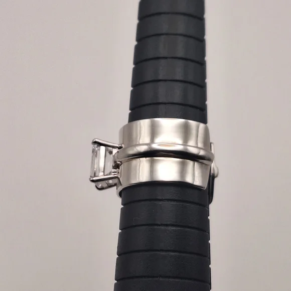 Diamonique x Lisa Freede Emerald-Cut Adjustable Cigar Band Ring–Silver Tone Sz 7 - Picture 4 of 12